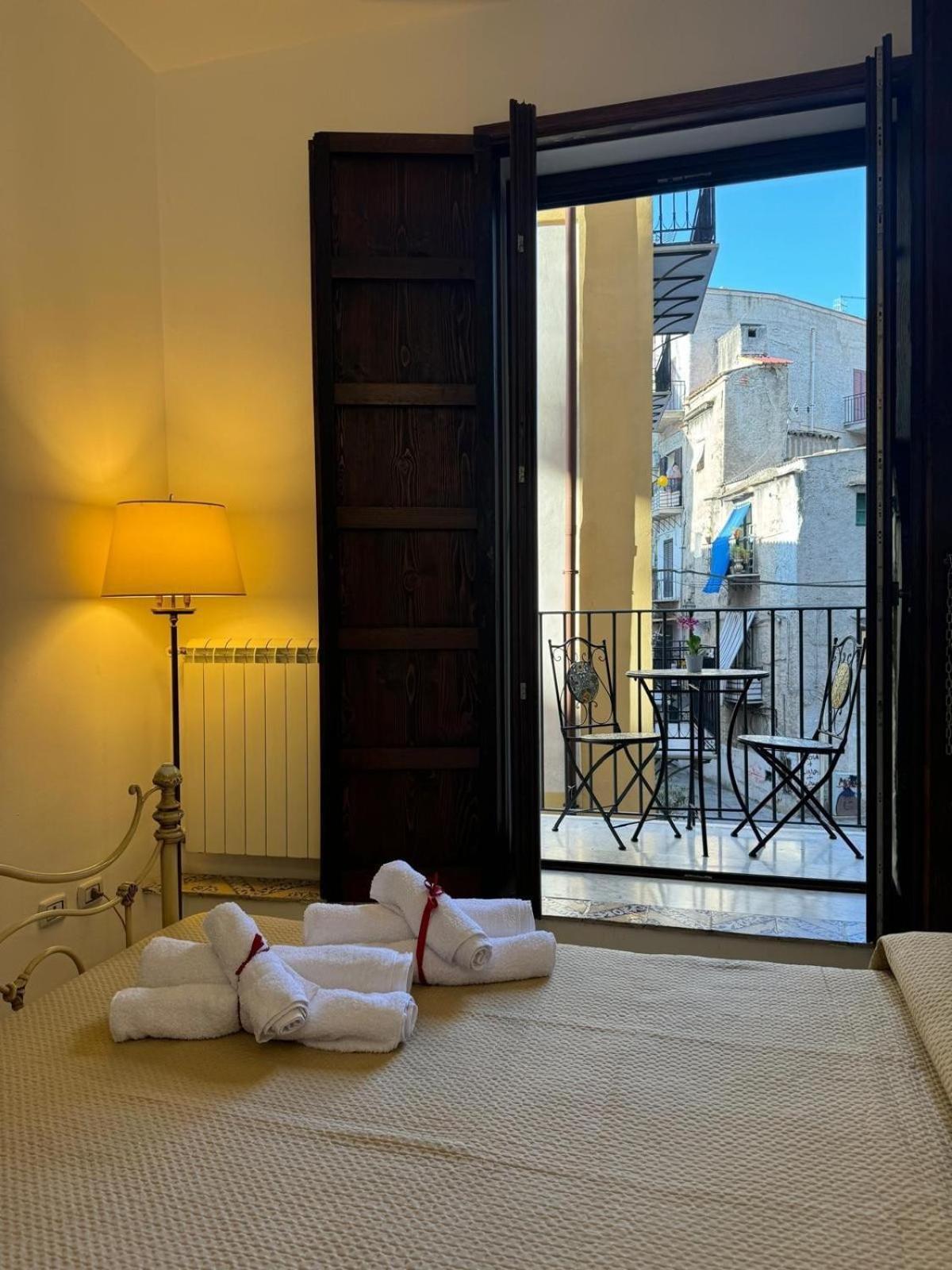 Villa La Rosa Bianca Della Vucciria Palermo Exterior foto
