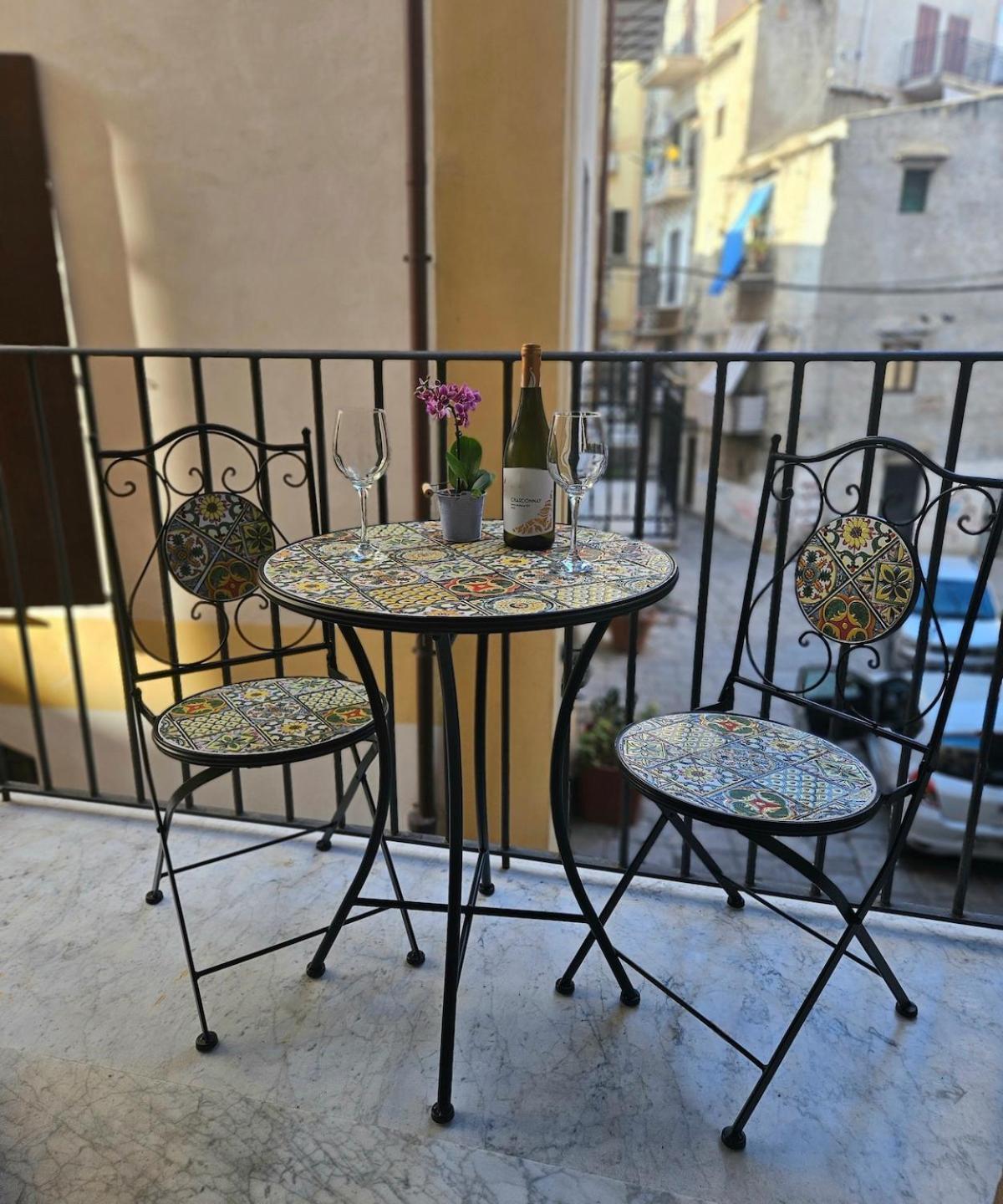 Villa La Rosa Bianca Della Vucciria Palermo Exterior foto