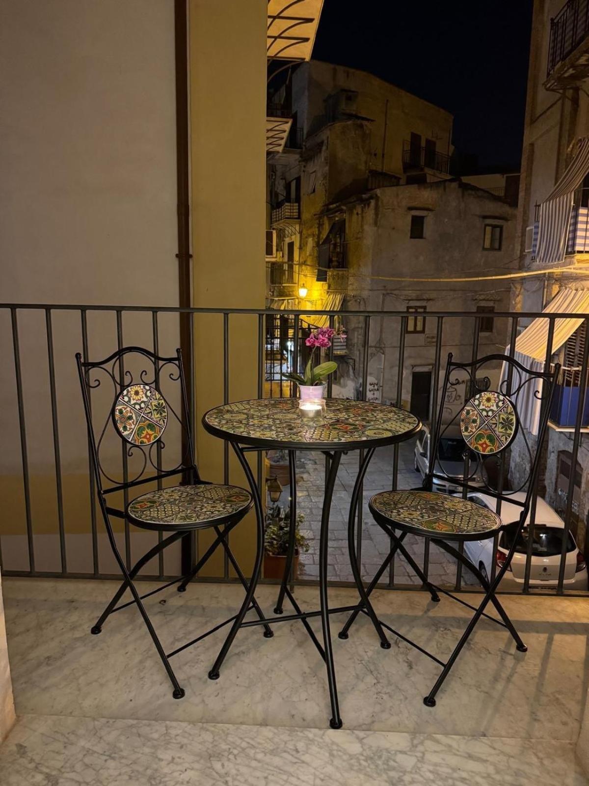 Villa La Rosa Bianca Della Vucciria Palermo Exterior foto